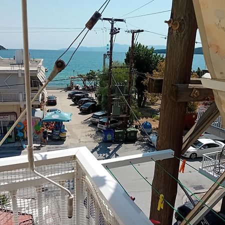 Ferienwohnung Sea Néa Péramos Exterior foto